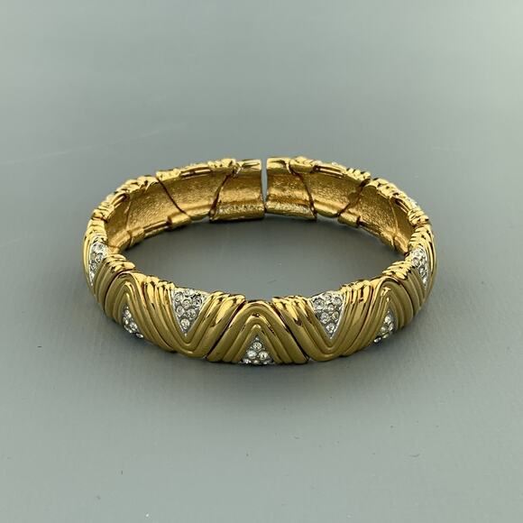 Vintage Gold Tone Metal Rhinestones Textured Open Cuff Bracelet - Picture 2 of 10